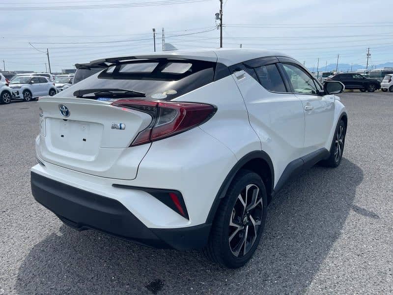 Toyota C-HR 2019 G-Led 12