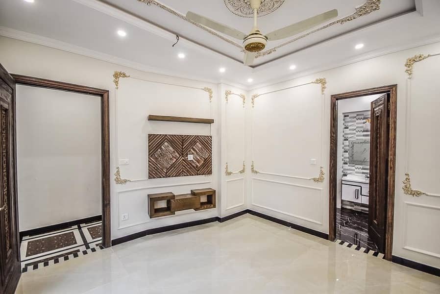 Brand new 5 Marla House for Sale Green City Barki road 3