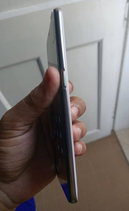 oppo Reno z urgent sale 4