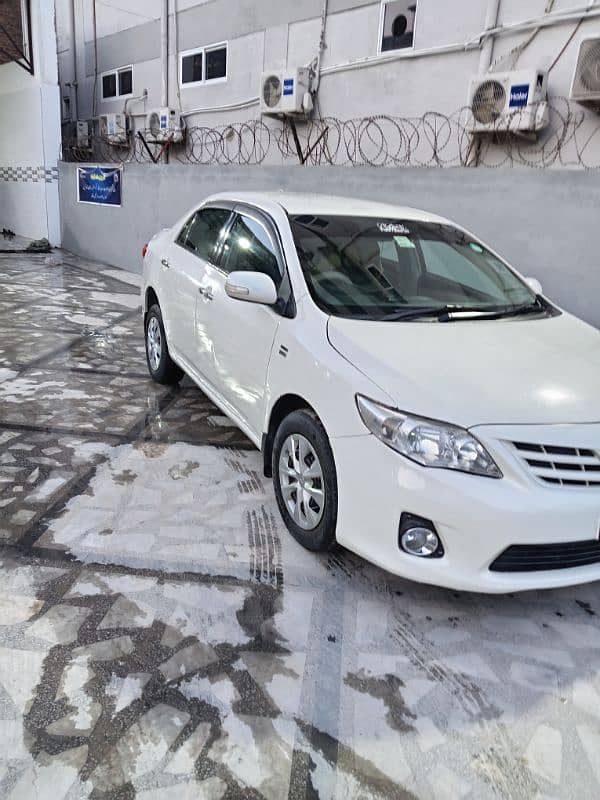 Toyota Corolla GLI 2012 automatic 1.6 3