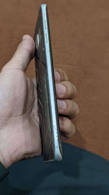 Samsung Galaxy s6 edge plus 2