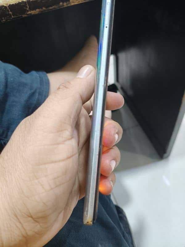 realme 8 condition 9/10 1