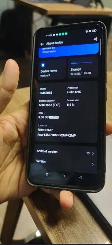 realme 8 condition 9/10 6