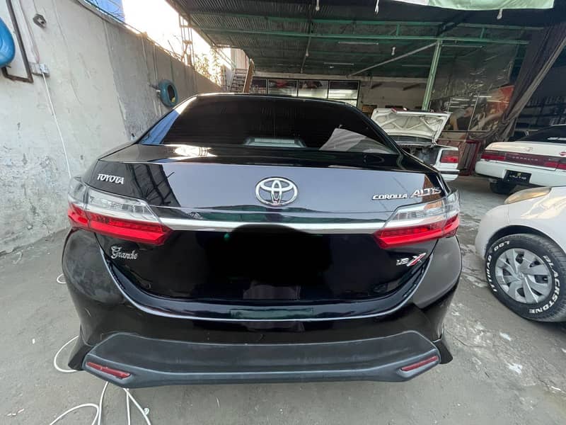 Toyota Altis Grande X 2021 1