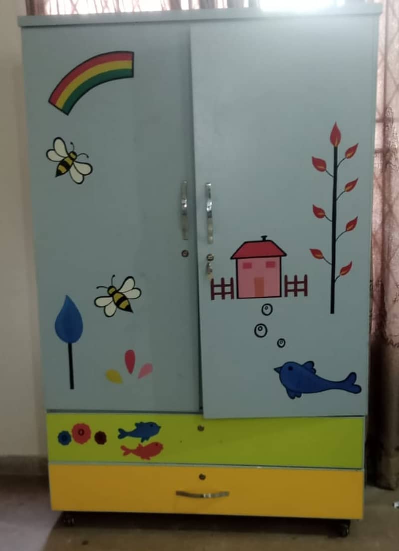 Kids  big  wooden lamination sheet wardrobe urgent slae 0