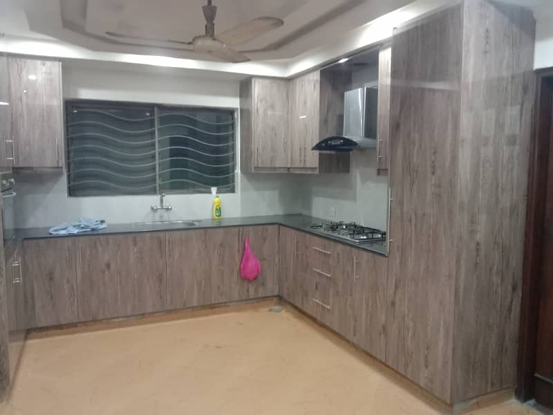 1 Kanal Super Out House Prime Hot For Sale dha Phase4 7