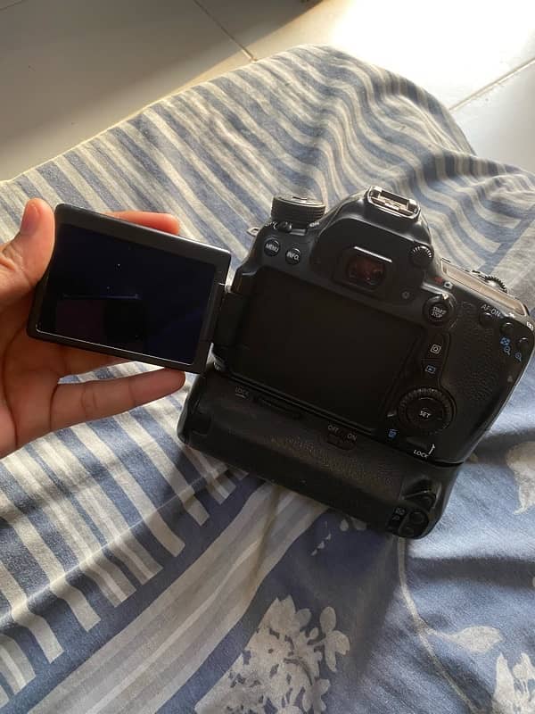 canon 70D camera for sell 1