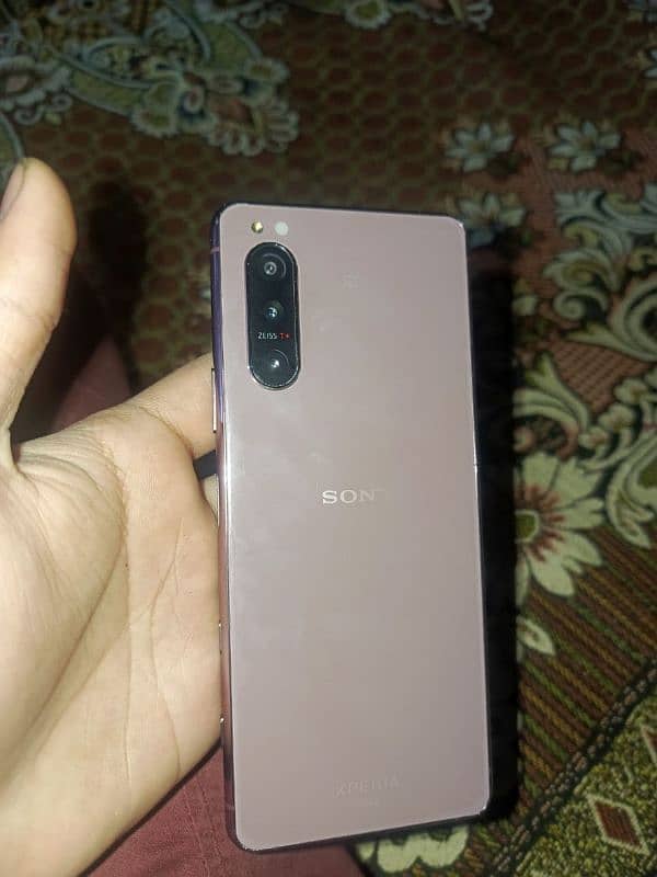 Sony mobile 4