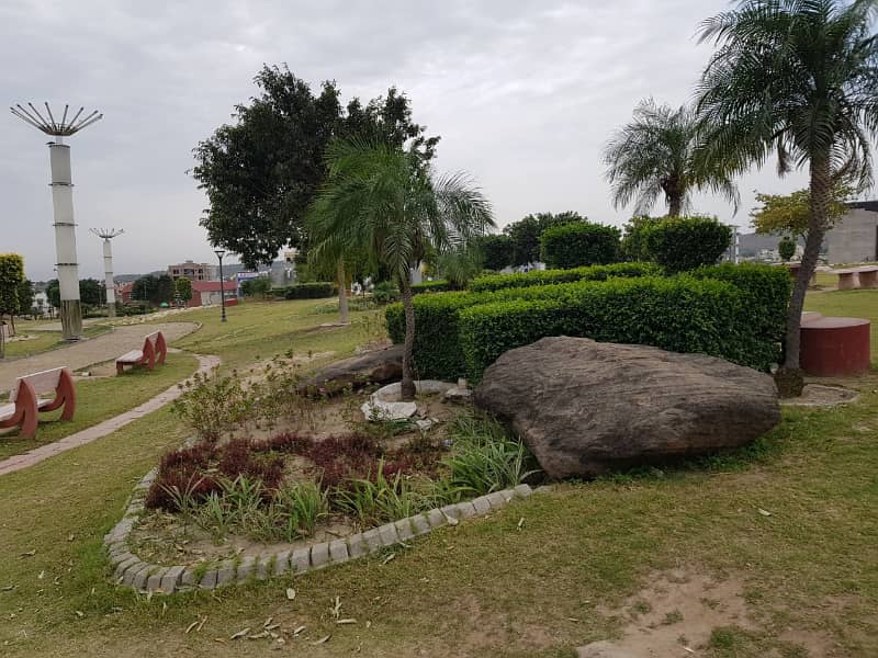 Pak Uk Offers Plots Available in Sector 1 DD Block 5M 7M 10M Available 6