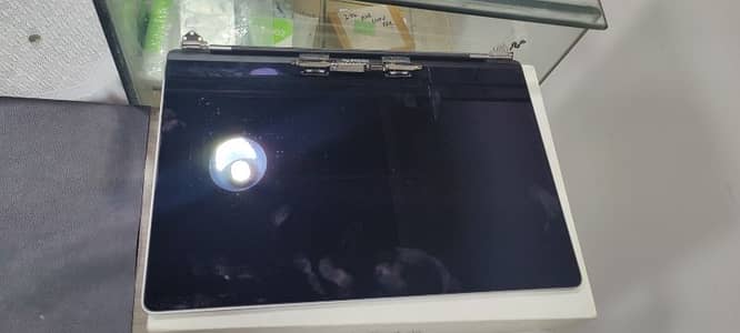 Apple MacBook pro display panels