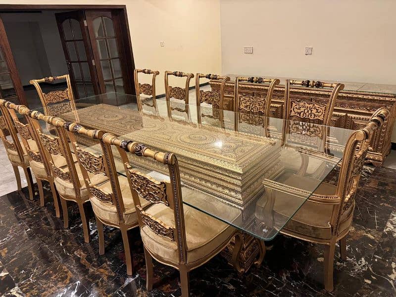 New Untouched dining table for sale 0