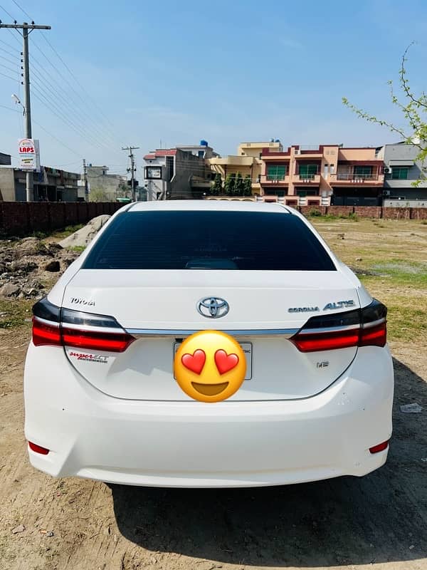 Toyota Corolla Altis 2019 1