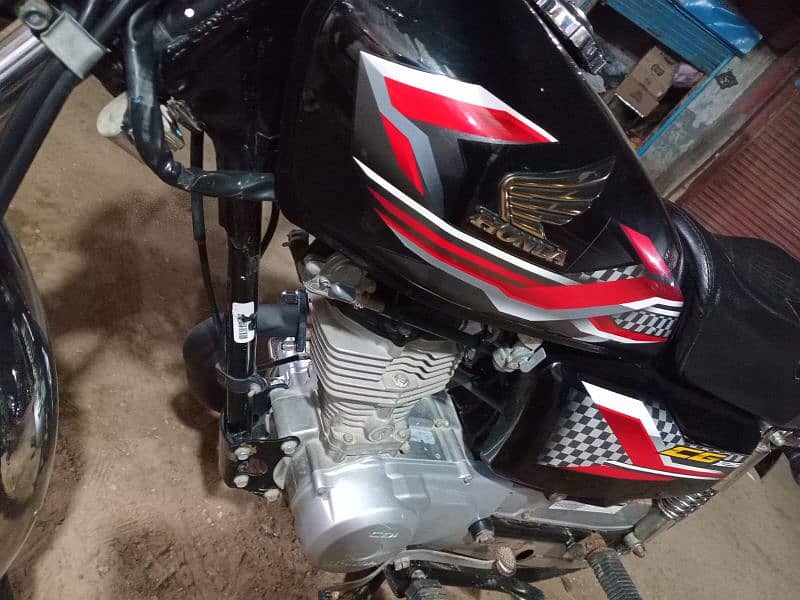 Honda cg 125 2024 9 month Karachi number 1