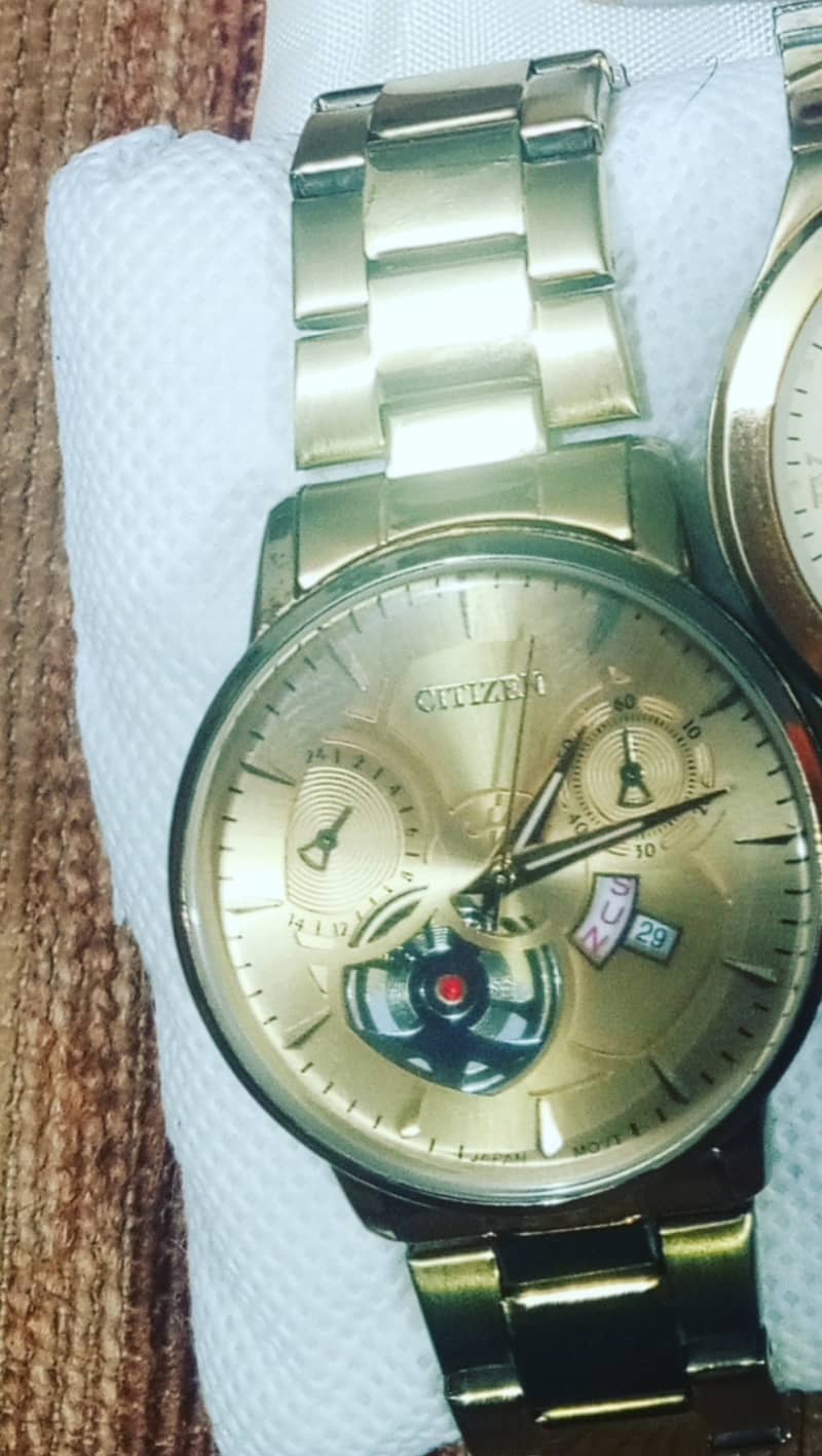 "Slightly Used Citizen Watch – Gold Tone, PKR 12,000!" 2