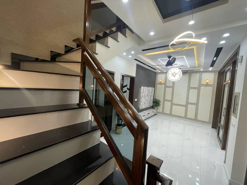 Brand New 5 Marla House For Sale In AA Block Sector D Bahria Town Lahore 11