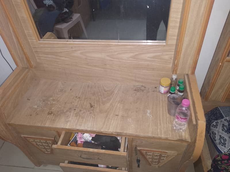 used dressing table for sale 1