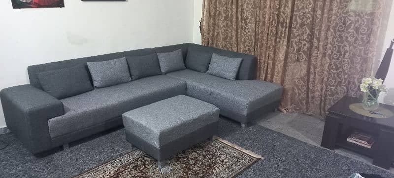 L shape sofa for sale in good condition 3