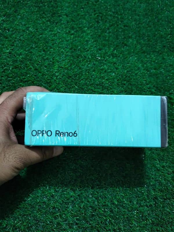 Oppo Reno 6    8/128gb 2