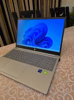 HP Core i7 Laptop