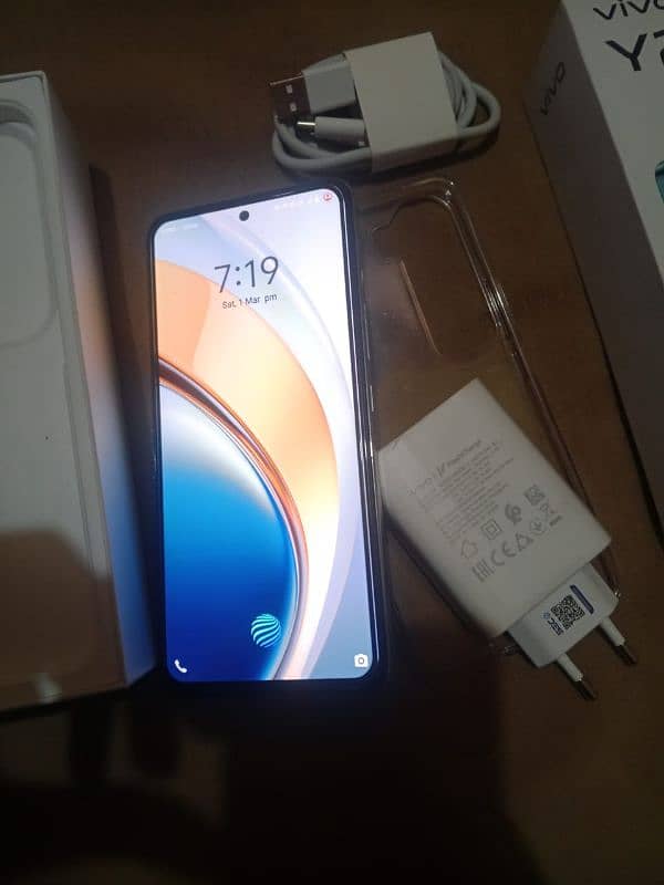 Vivo y200 mobile 8 + 8 ram 256 GB complete box for sale 0336/5077/195 0