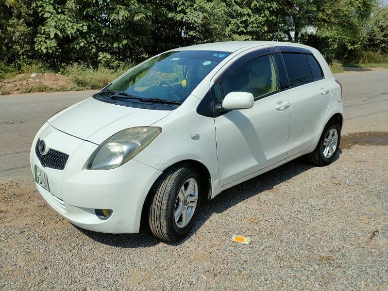 Toyota Vitz 2006 4