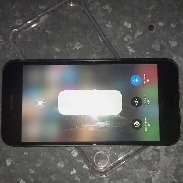 ifone 8 non pta 64 gb 10/10 condition 2