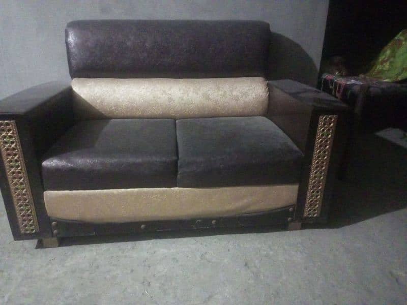 sofa for selling 2