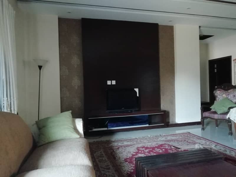 1Kanal New Design Beautiful out House Available For Sale DHA Phase 3 7