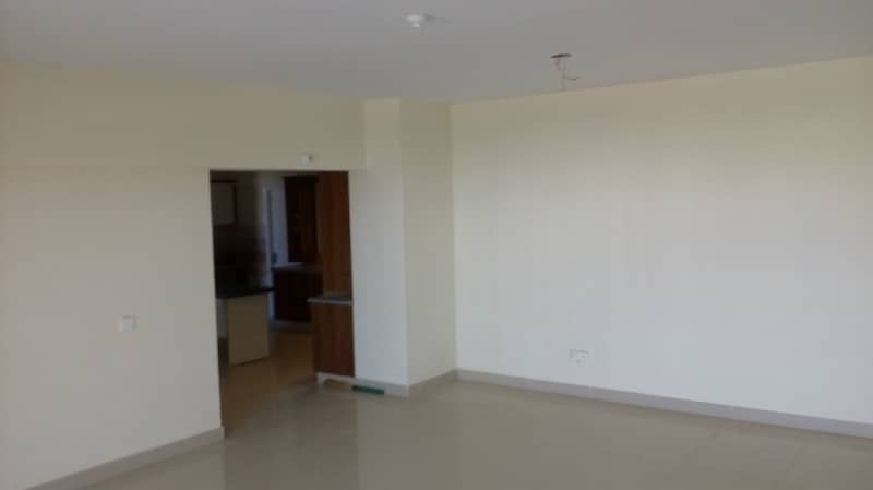 6 Rooms Flat 4 Bed DD For Rent 5