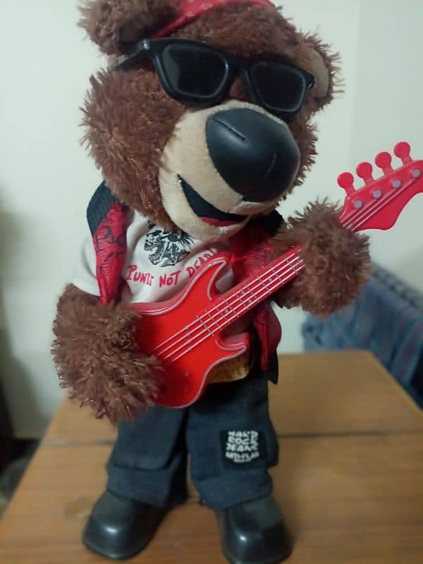 Keytar Bear 0