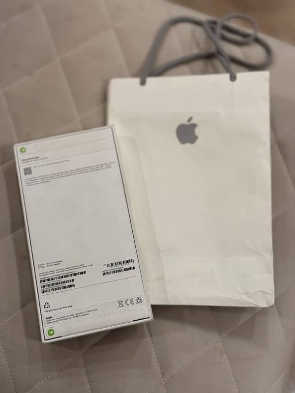 iphone 16 pro max 256gb box pack non active 1