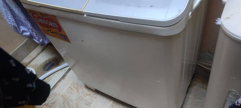 Kenwood Twin Tub Washing Machine 4