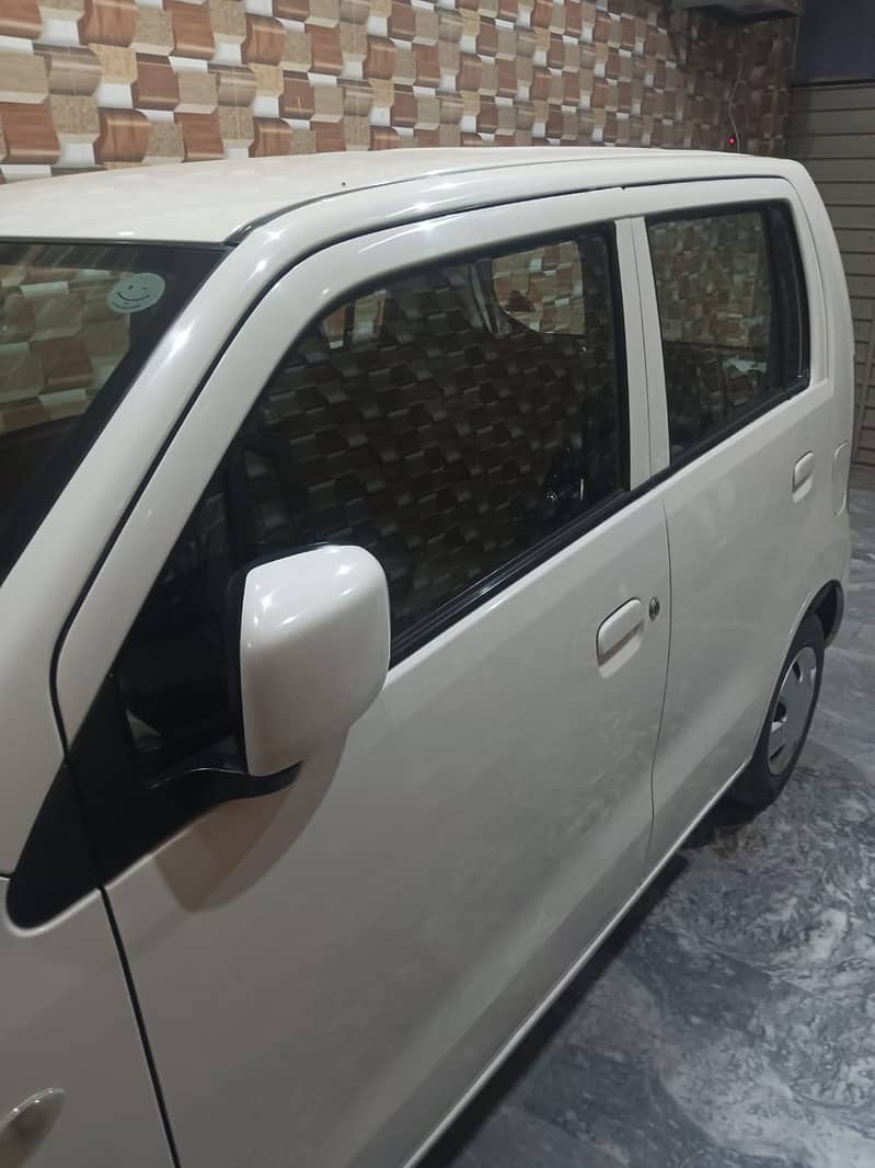 Suzuki Wagon R 2017 8