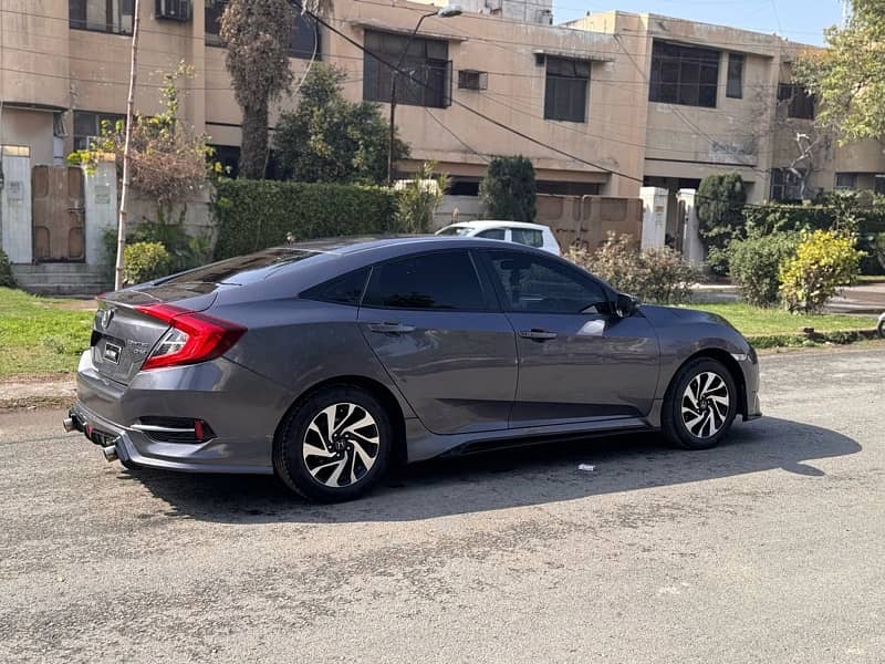 honda civic 2018 red meter 2