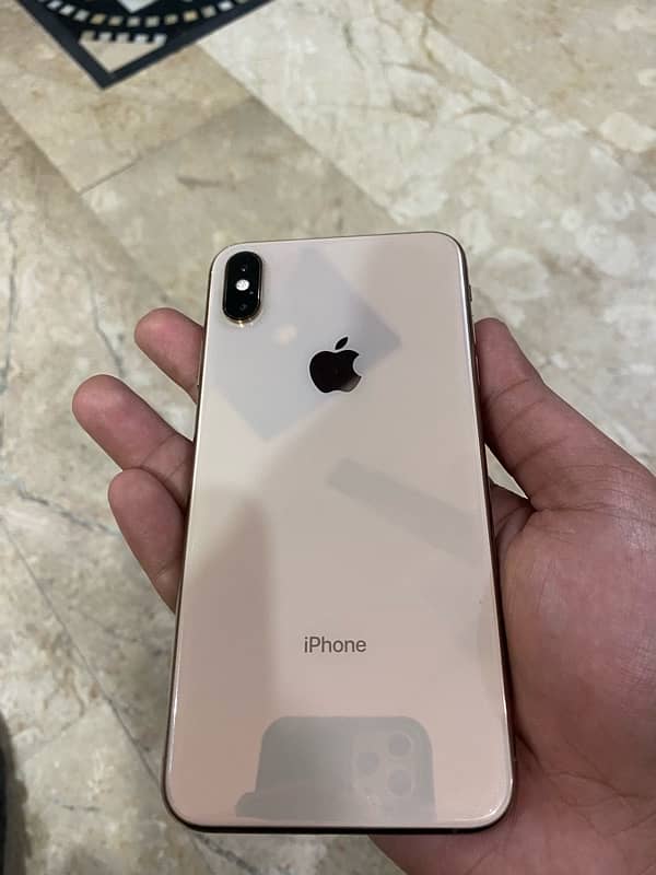 IPhone XS max Gold Color 64gb jv 6