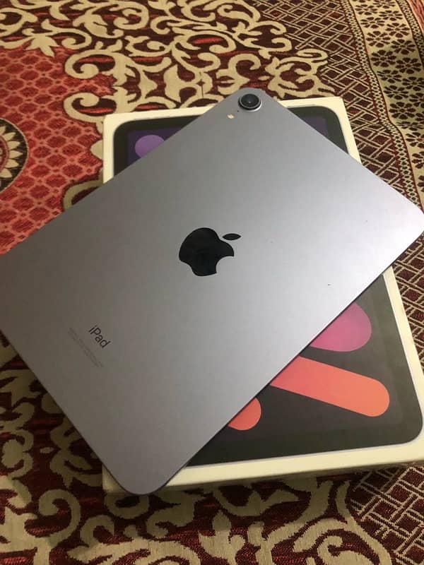 ipad mini 6 / 64 gb . . 10/10 4