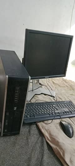 Desktop computer