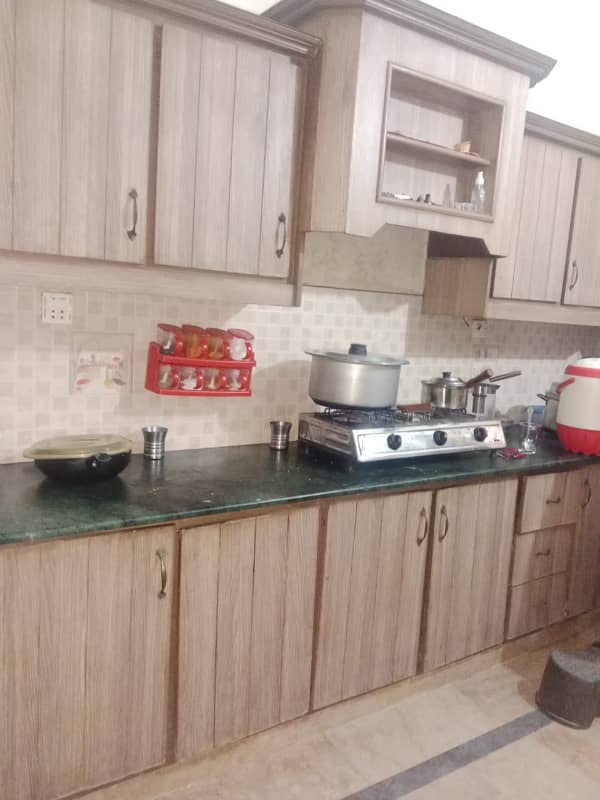 5 Marla lower Porshan for Rent in johar Town ph 2 3