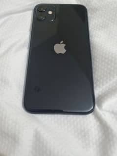 iphone 11 in very good condition