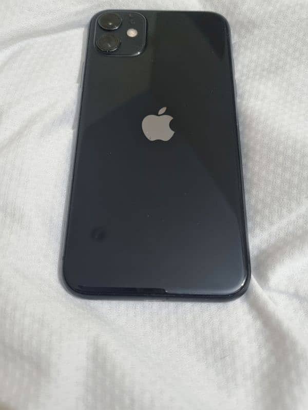 iphone 11 in very good condition 0