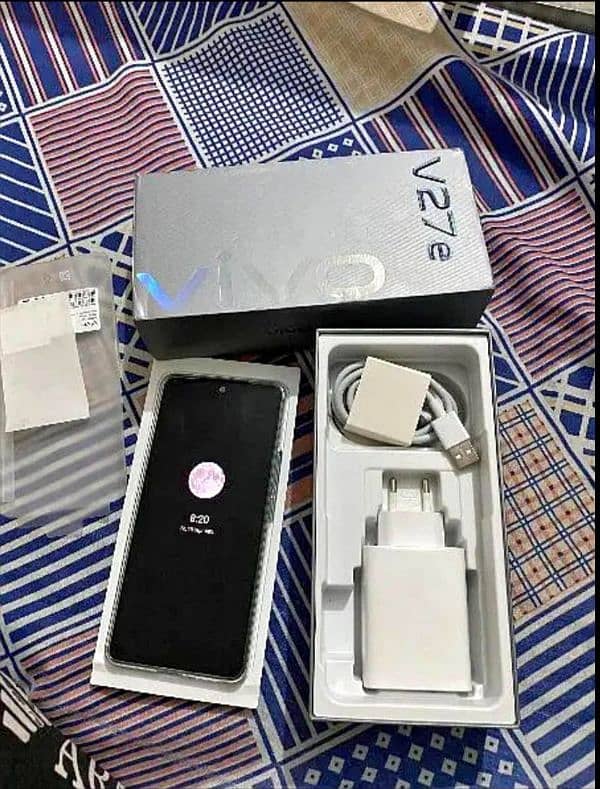 VIVO V27E 0