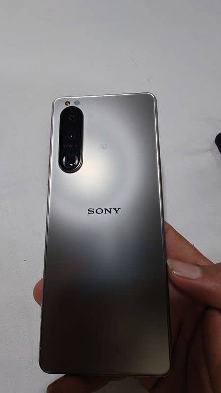 Sony Xperia 5 mark 3 12.128 10 by 10 0