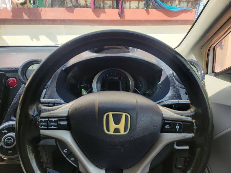 Honda Insight hybird 10