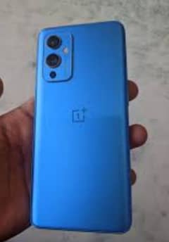 OnePlus 9 12Gb 256Gb 10/10 condition minor dot on screen