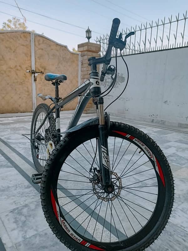 27 inch mountain bicycle 0