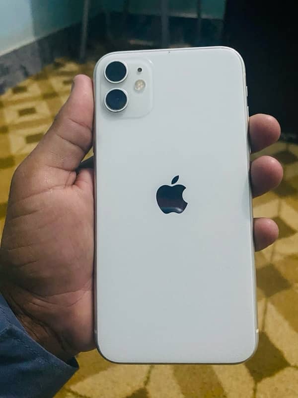 Iphone 11 with box 1