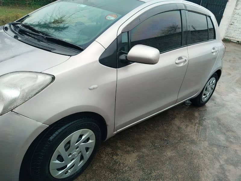 Toyota Vitz 2007 3