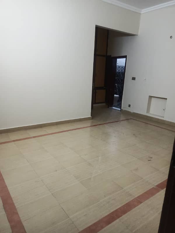 Johar Town Block G 15 Marla Lower Portion Available For Rent 3