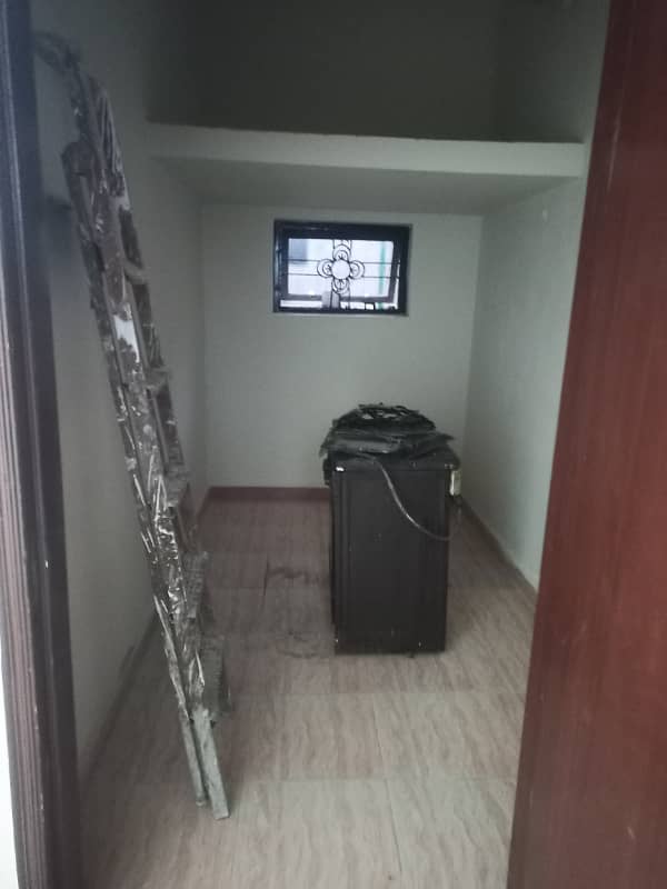 Johar Town Block G 15 Marla Lower Portion Available For Rent 7