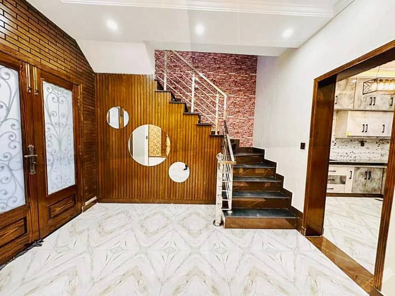 3 Years Installment Plan Luxury Brand New House In Park View City Lahore 8